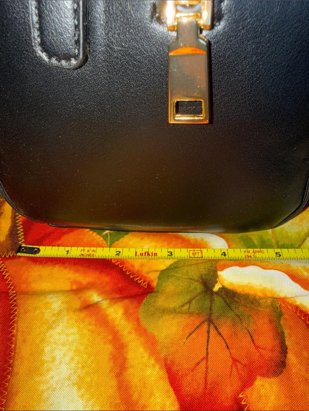 Black Patterned Top-Handle Women’s Bag with Front Zip Pocket w/wallet